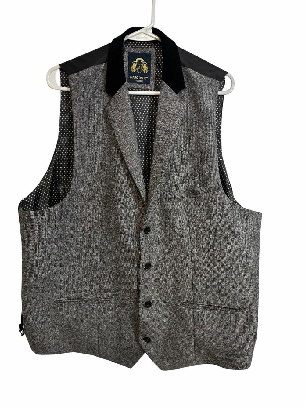 Marc Darcy London Mens 48R Gray Herringbone Waistcoat Vest Black Velvet Formal